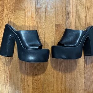 SHEIN Black Platform Mules ( no box